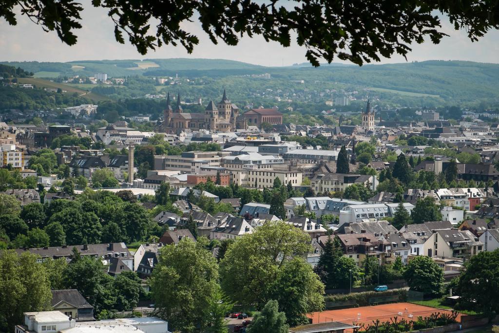 Ferienwohnung Kirchturmblick Euren 特里尔 外观 照片